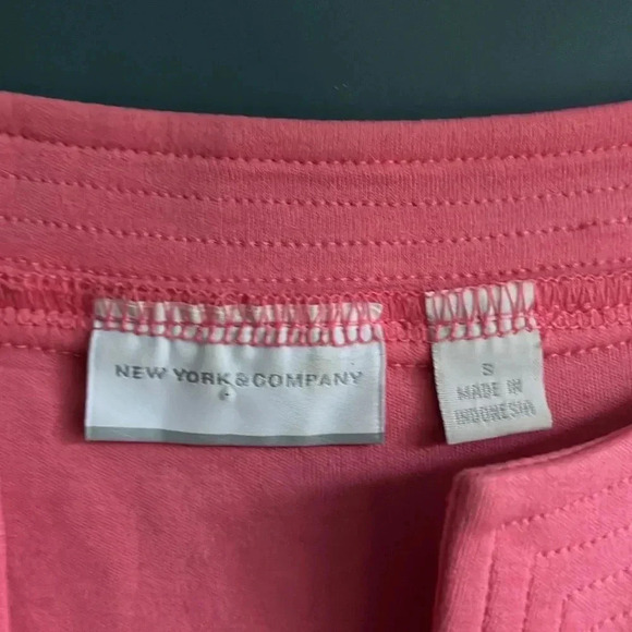 New York & Company pink V-neck pull over a line dress women’s size small - Picture 2 of 3